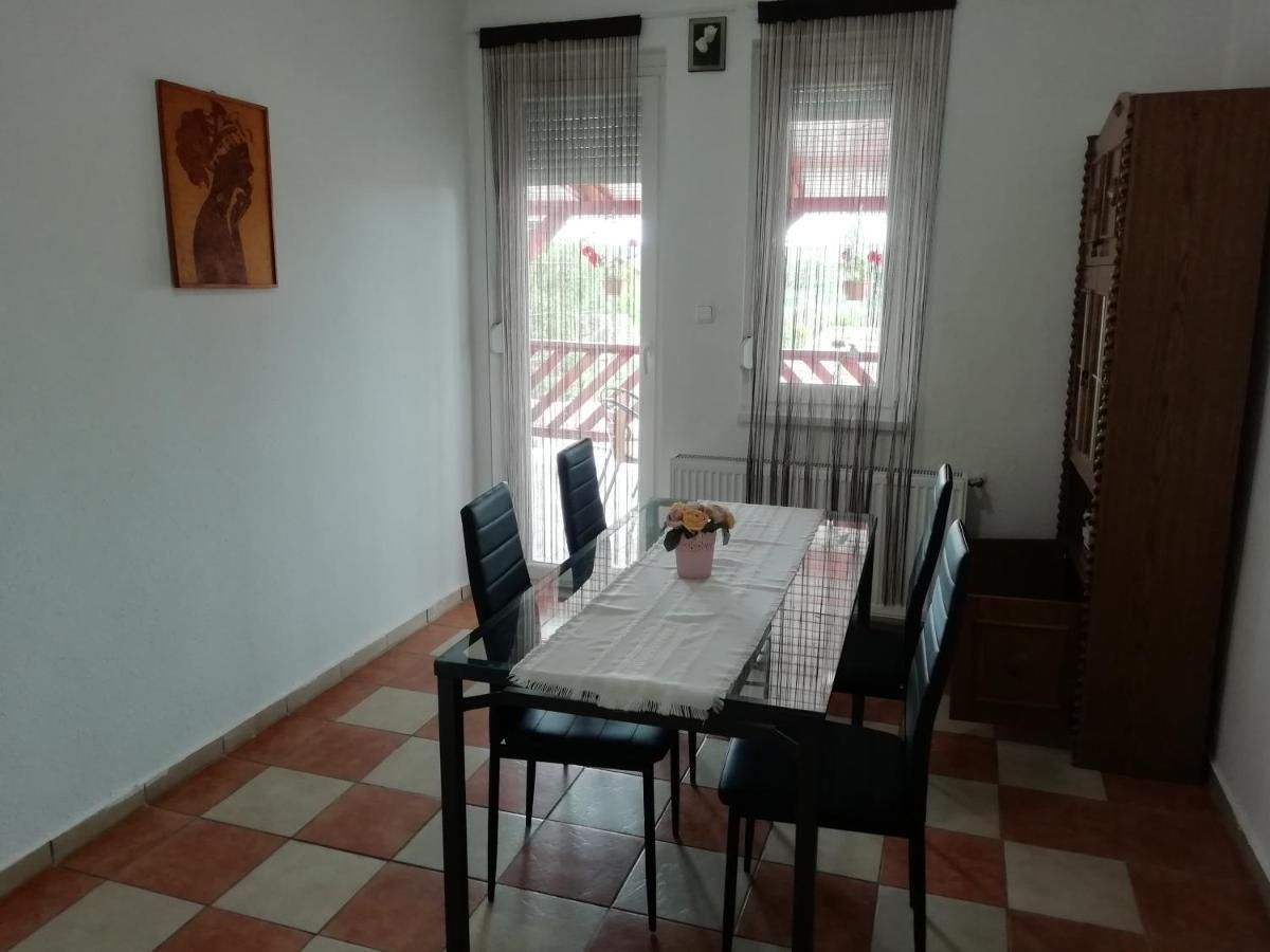 Vadasztanya Fogado Apartment Egerszalok Bagian luar foto